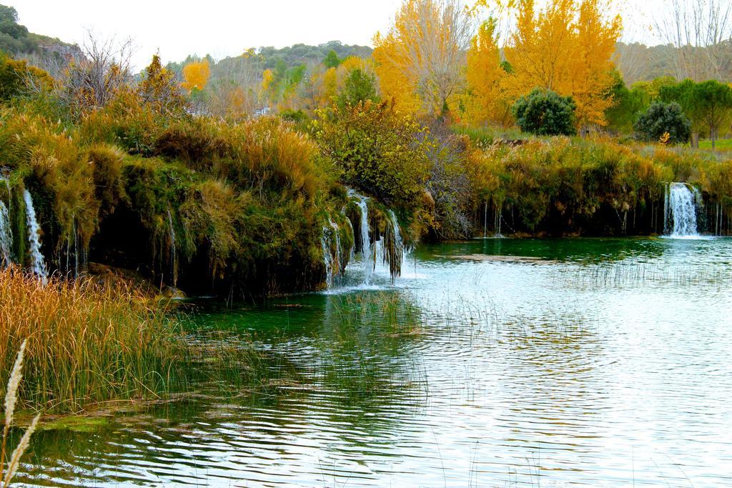 Casas Rurales Con Jacuzzi Quijote Y Sancho ออสซา เด มอนเตียล ภายนอก รูปภาพ